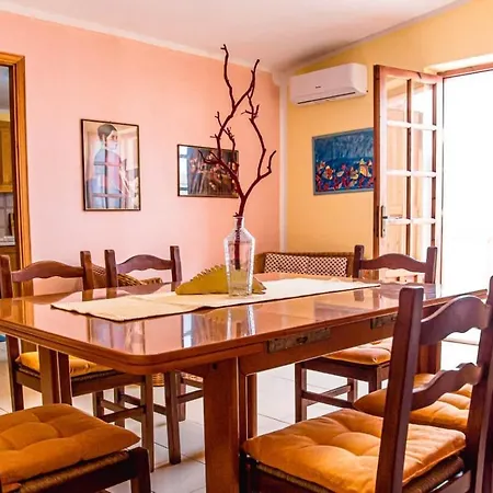 بيت للعطل Casa Lucia Relax *